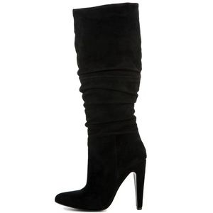 Steve Madden “Carrie” Black Suede Boot